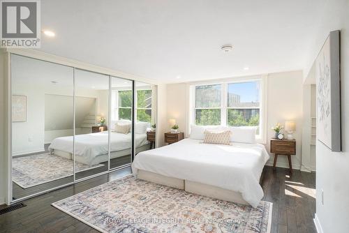 115 Springhurst Avenue, Ottawa, ON - Indoor Photo Showing Bedroom