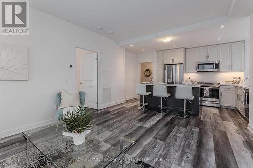 603 - 2007 James Street, Burlington, ON - Indoor Photo Showing Kitchen With Stainless Steel Kitchen With Upgraded Kitchen