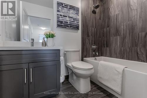 603 - 2007 James Street, Burlington, ON - Indoor Photo Showing Bathroom
