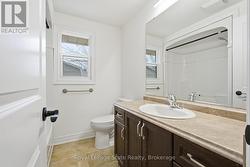 Upgraded 4 piece bathroom, tile flrs, lg vanity - 