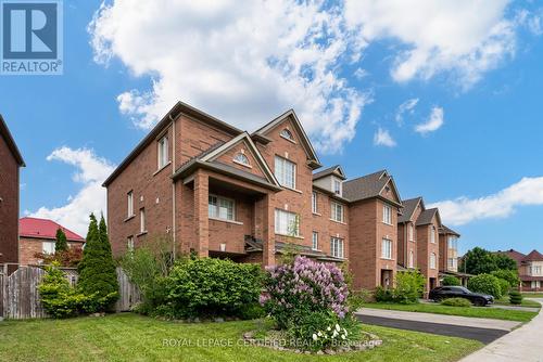 21 Polarlights Way, Toronto, ON - Outdoor