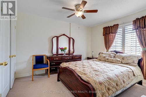 21 Polarlights Way, Toronto, ON - Indoor Photo Showing Bedroom