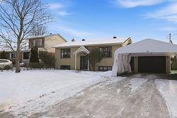 3709 Rue Pacific  Longueuil (Saint-Hubert), QC J3Z 0E6