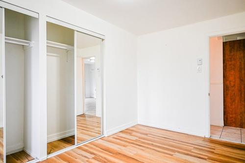 Bedroom - 5945 Rue Landry, Montréal (Mercier/Hochelaga-Maisonneuve), QC - Indoor Photo Showing Other Room