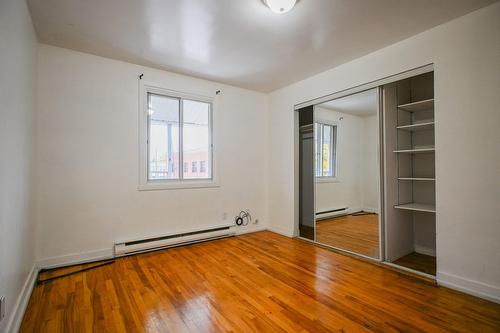 Bedroom - 5945 Rue Landry, Montréal (Mercier/Hochelaga-Maisonneuve), QC - Indoor Photo Showing Other Room