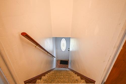 Staircase - 5945 Rue Landry, Montréal (Mercier/Hochelaga-Maisonneuve), QC - Indoor Photo Showing Other Room