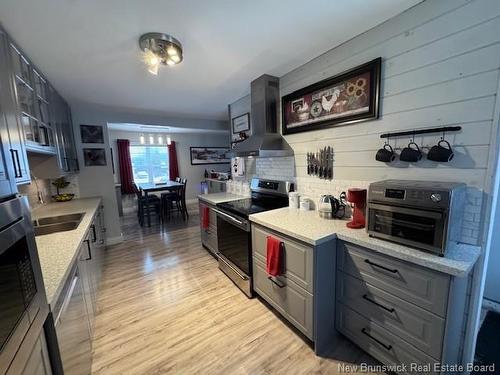 66 Renfrew St, Petitcodiac, NB 