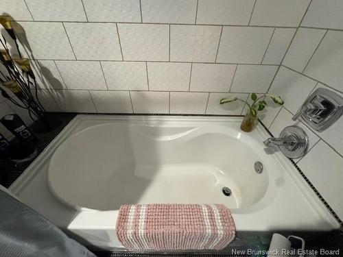 66 Renfrew St, Petitcodiac, NB 