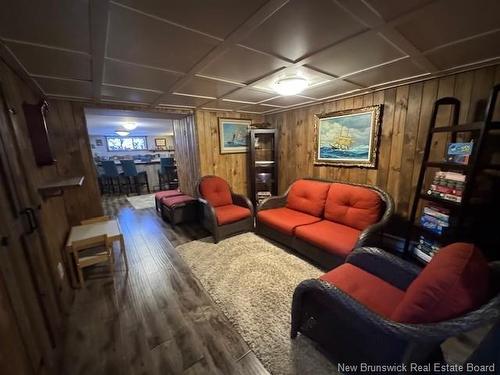 66 Renfrew St, Petitcodiac, NB 