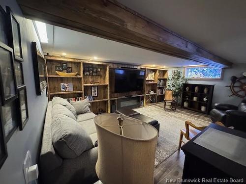 66 Renfrew St, Petitcodiac, NB 