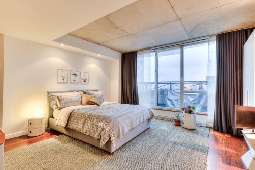 Chambre à coucher - 703-285 Av. Laurier E., Montréal (Le Plateau-Mont-Royal), QC - Indoor Photo Showing Bedroom