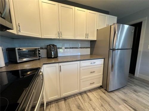 3-6183 Nitinat Way, Nanaimo, BC 