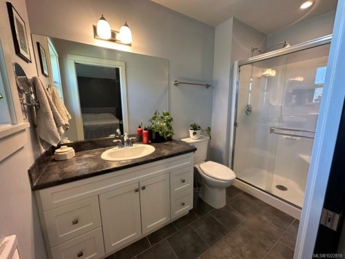 3-6183 Nitinat Way, Nanaimo, BC 