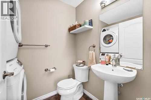 1042 Kloppenburg Bend, Saskatoon, SK 