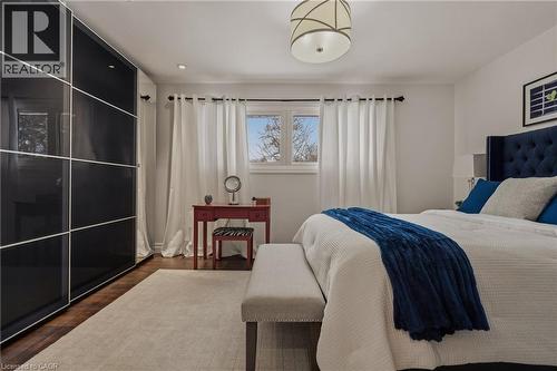 2424 Eileen Drive, Burlington, ON - Indoor Photo Showing Bedroom