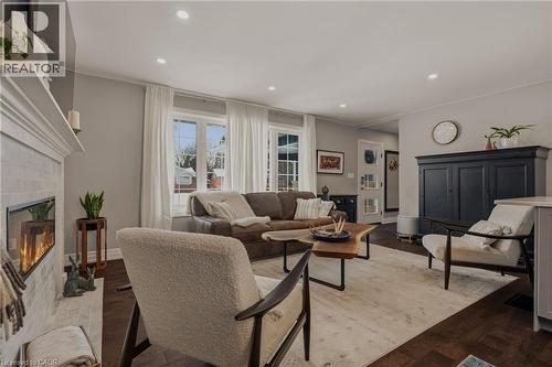 2424 Eileen Drive, Burlington, ON 