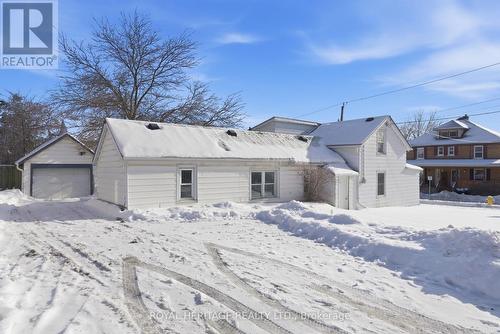 18 SPRING STREET  Quinte West, ON K8V 3Y5