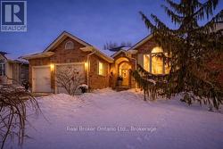 504 CRESTWOOD COURT  Woodstock (Woodstock - North), ON N4T 1V3