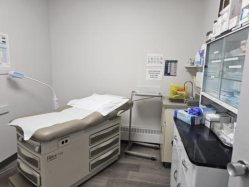 7210  144 Avenue, Edmonton, AB 