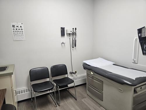 7210  144 Avenue, Edmonton, AB 