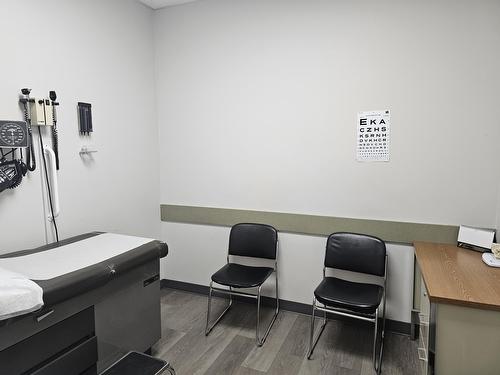 7210  144 Avenue, Edmonton, AB 