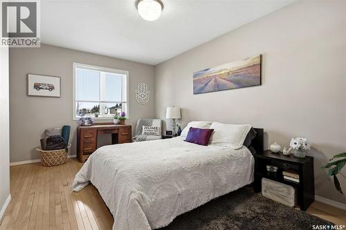 4102 Buckingham Drive E, Regina, SK - Indoor Photo Showing Bedroom