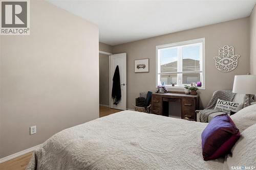 4102 Buckingham Drive E, Regina, SK - Indoor Photo Showing Bedroom