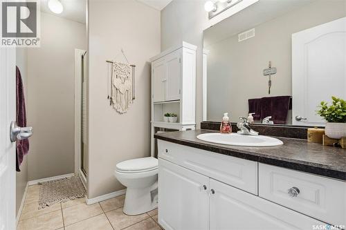 4102 Buckingham Drive E, Regina, SK - Indoor Photo Showing Bathroom