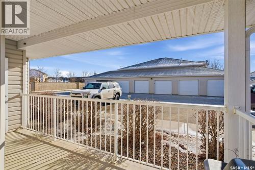 4102 Buckingham Drive E, Regina, SK - Outdoor