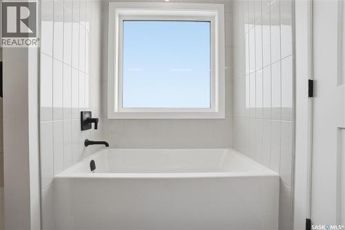 190 Doran Way, Saskatoon, SK - Indoor Photo Showing Bathroom