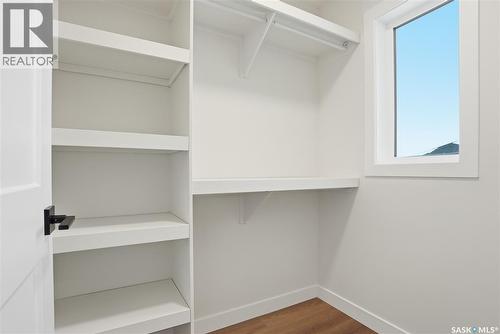 190 Doran Way, Saskatoon, SK - Indoor With Storage