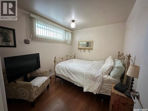 114 Garvin Crescent, Canora, SK - Indoor Photo Showing Bedroom