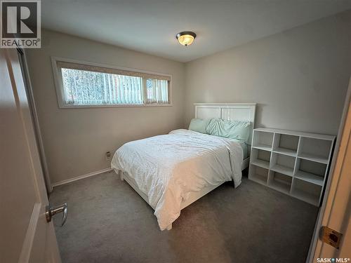 114 Garvin Crescent, Canora, SK - Indoor Photo Showing Bedroom