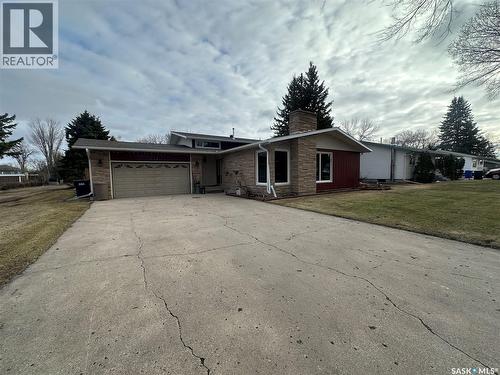 114 Garvin Crescent, Canora, SK - Outdoor