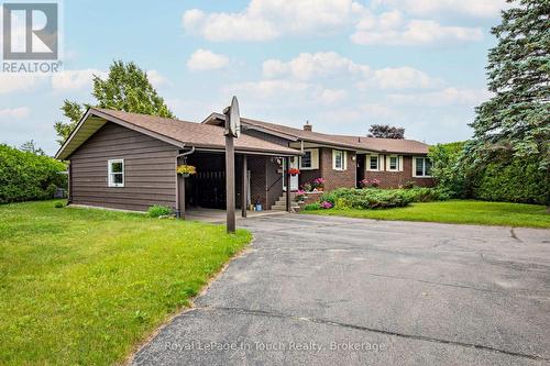 40 PAYETTE DRIVE  Penetanguishene, ON L9M 1H5