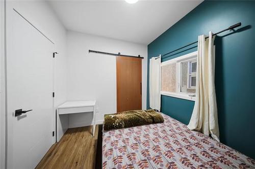 1199 Selkirk Ave, Winnipeg, MB 