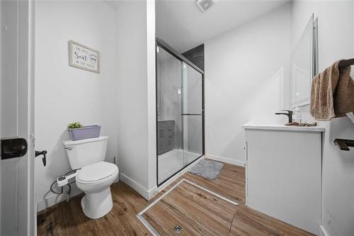 1199 Selkirk Ave, Winnipeg, MB 