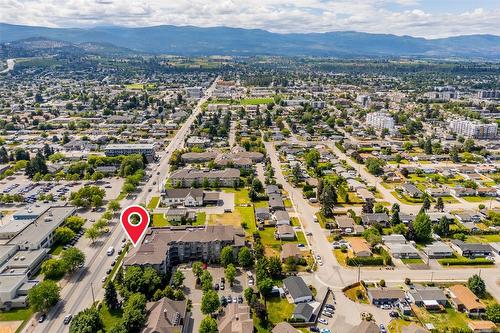 311-770 Rutland Road, Kelowna, BC - Outdoor With View
