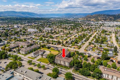 311-770 Rutland Road, Kelowna, BC - Outdoor With View