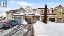 16 WADE SQUARE  Clarington, ON L1E 3E5