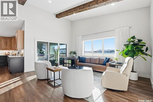 520 16Th Avenue, Humboldt, SK - Indoor Photo Showing Living Room