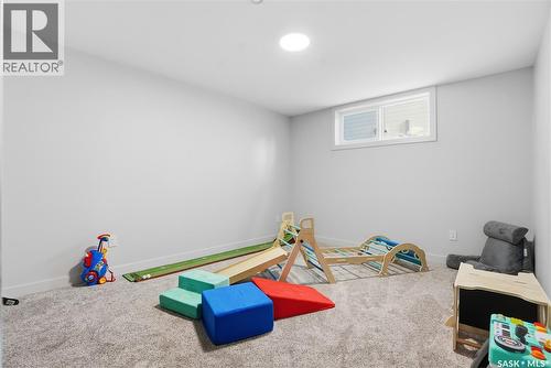 520 16Th Avenue, Humboldt, SK - Indoor