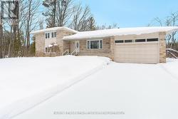 2597 GEORGE JOHNSTON ROAD  Springwater, ON L9X 1C7
