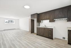 1-126 Rue de l'École  Les Coteaux, QC J7X 1E6