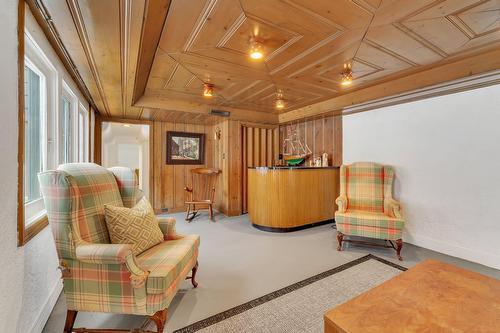 Basement - 22 Av. Coolbreeze, Pointe-Claire, QC - Indoor Photo Showing Other Room