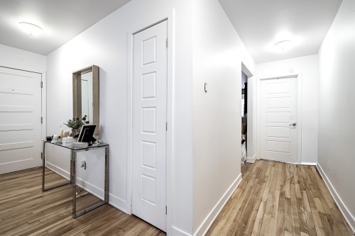 Passageway - 7-11600 Boul. Langelier, Montréal (Montréal-Nord), QC - Indoor Photo Showing Other Room