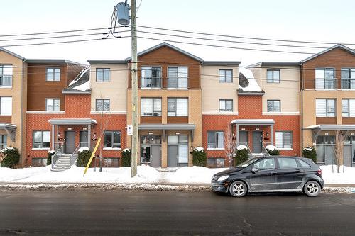 5780B Av. Parkhaven  Côte-Saint-Luc, QC H4W 1X9