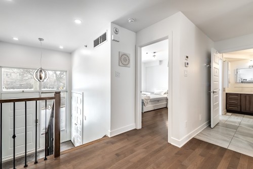 Passageway - 5780B Av. Parkhaven, Côte-Saint-Luc, QC - Indoor Photo Showing Other Room