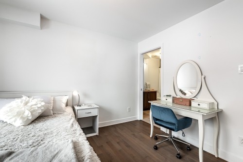 Bedroom - 5780B Av. Parkhaven, Côte-Saint-Luc, QC - Indoor Photo Showing Bedroom