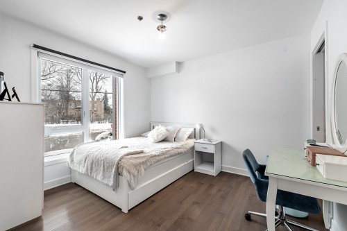 Bedroom - 5780B Av. Parkhaven, Côte-Saint-Luc, QC - Indoor Photo Showing Bedroom